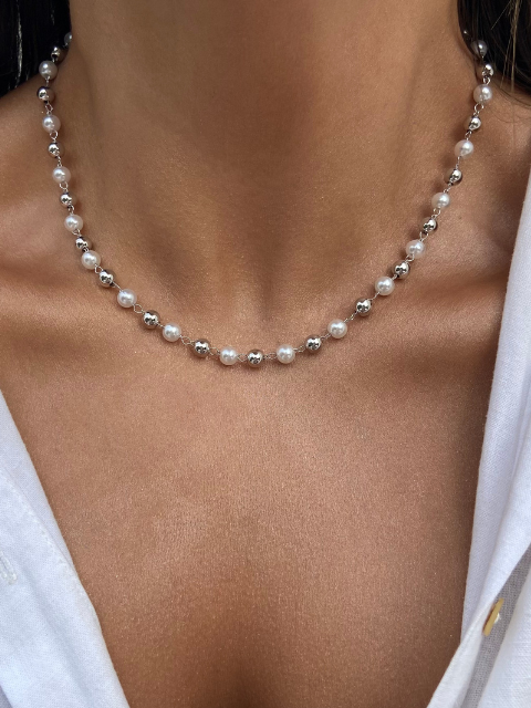 Choker Bolinhas E Pérolas