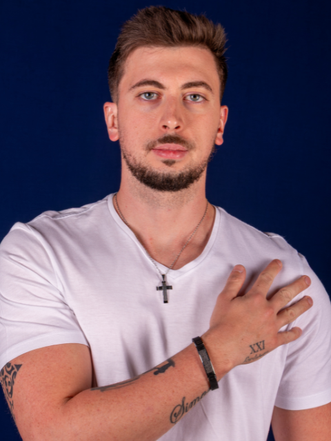 Corrente com Pingente Cruz Fileiras Aço Inox