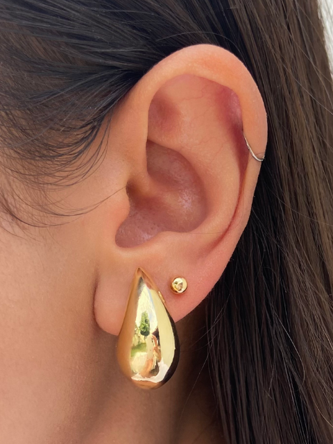 Brinco Gota D'água Liso Pequeno