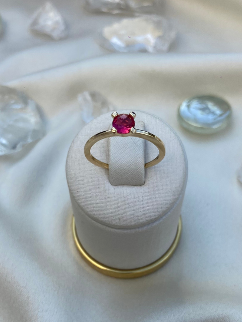 Anel Solitário Delicado Zircônia Rosa