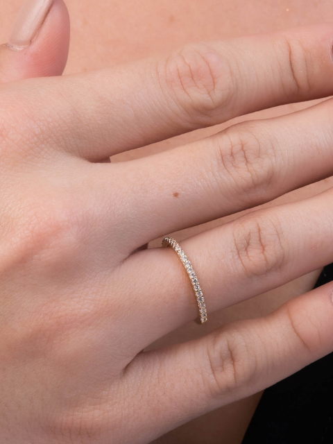 Anel Aparador Fino Cravejado