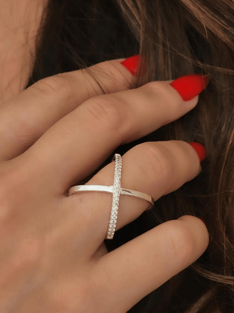 Anel X Uma Fileira Cravejada