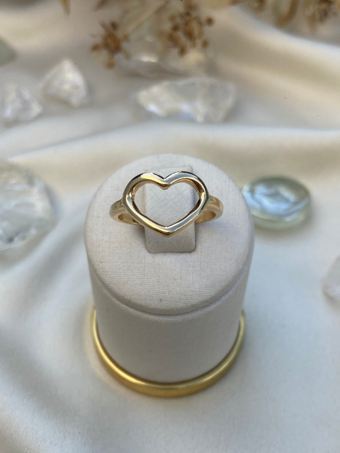 Anel Coração Vazado Liso