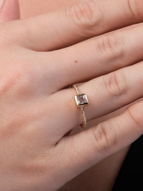 Anel Inspiração Pandora com Zircônia