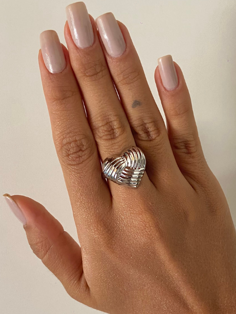 Anel Coração Detalhado Regulável